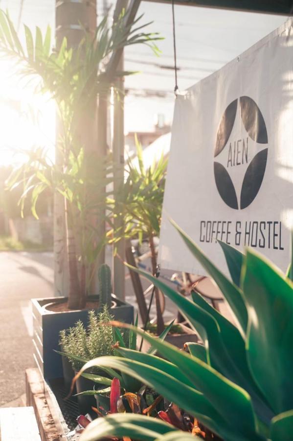 Aien Coffee & Hostel Chatan Esterno foto